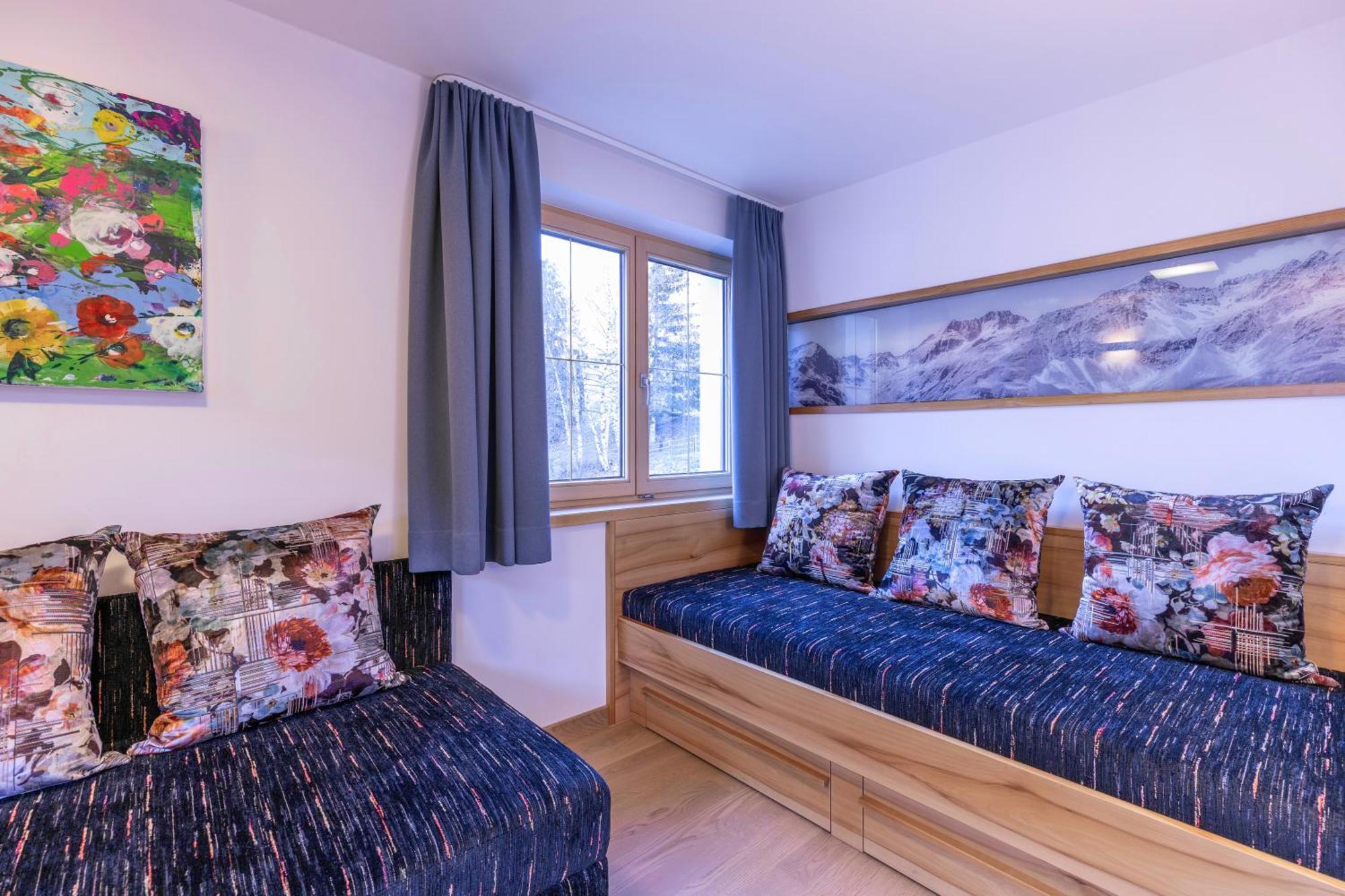Hotel Quality Hosts Arlberg - Goldenes Kreuz 3*