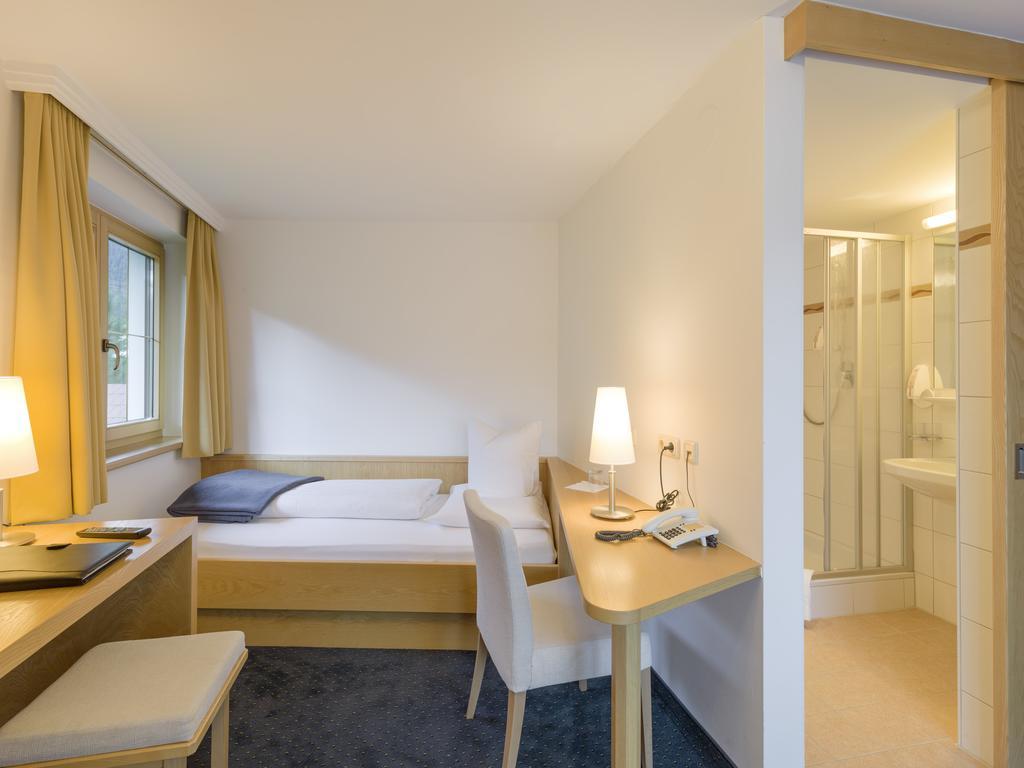 Hotel Quality Hosts Arlberg - Goldenes Kreuz